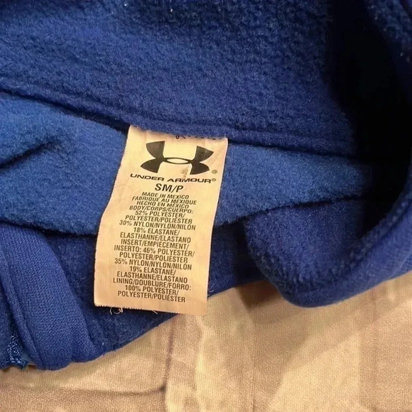 UNDER ARMOUR fleece top size small - Picture 5 of 5